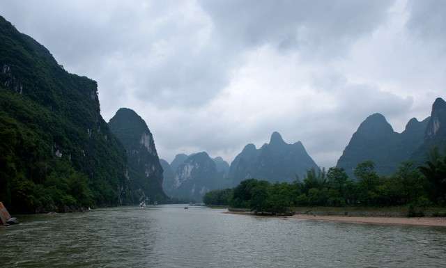 Crucero por el rio Li, un paisaje de ensueño - China milenaria (17)